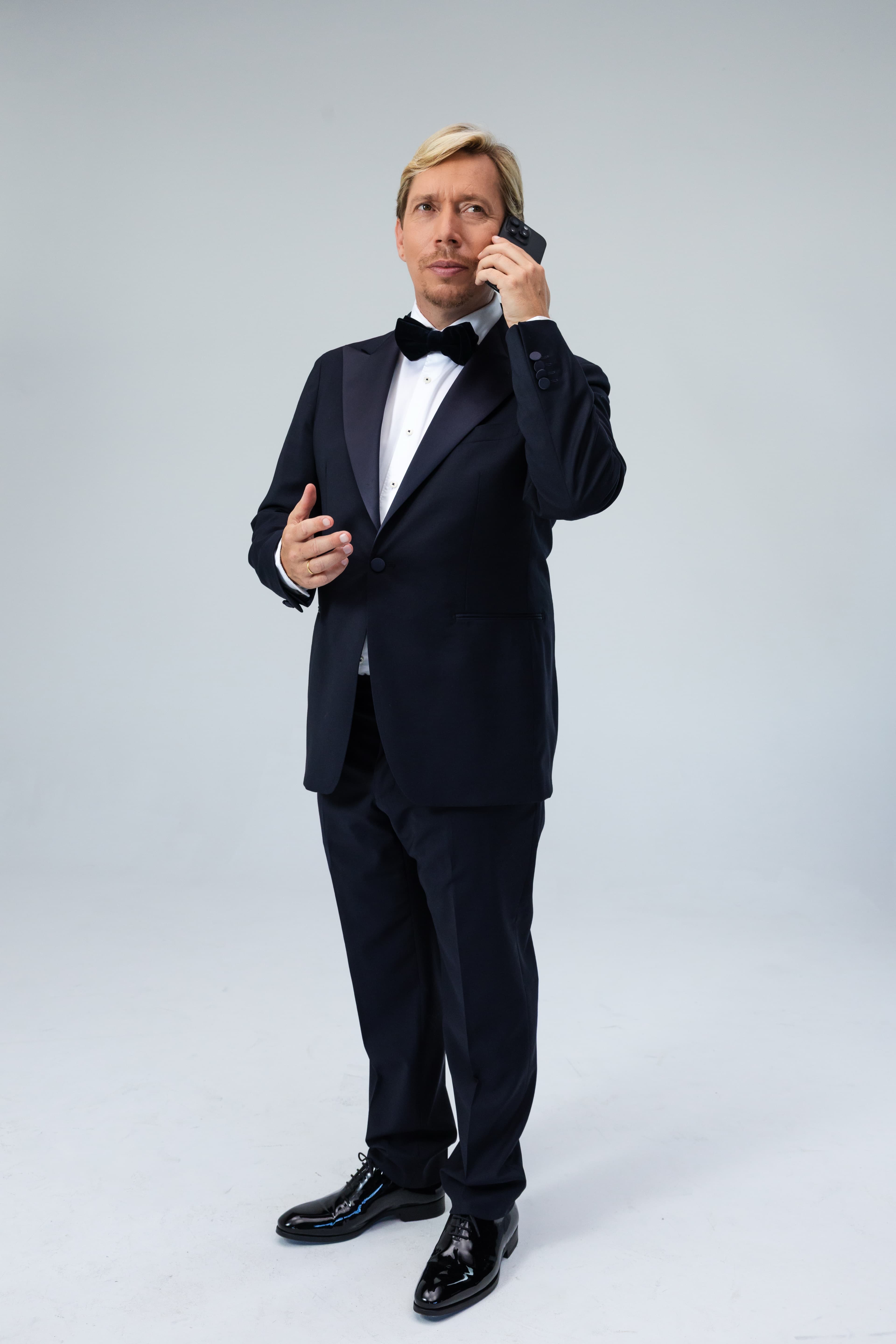 Helmut Werner am Telefon